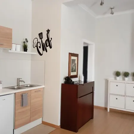 Tiny Little Apartment Athens
