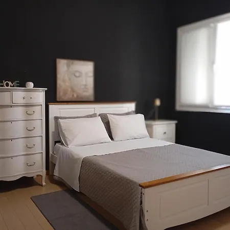 Tiny Little Apartment Athens